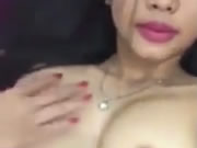 大奶子越妹自拍手淫挑逗